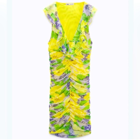 NWT Zara Ruched BodyCon 🌼🌼 - Picture 4 of 5